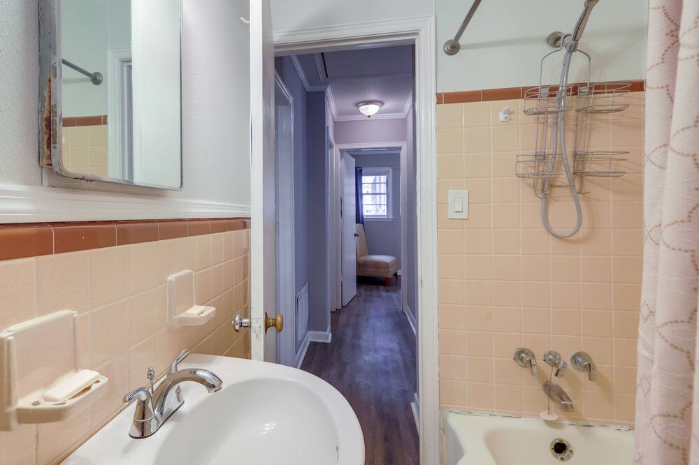 Photo of Bathroom in Macon