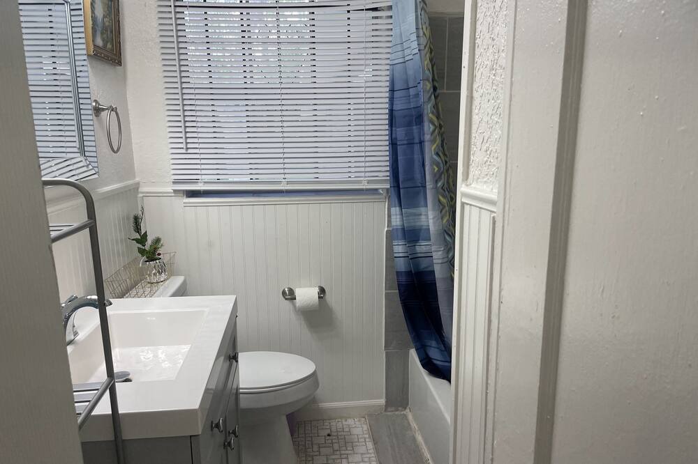Photo of Bathroom in Jacksonville