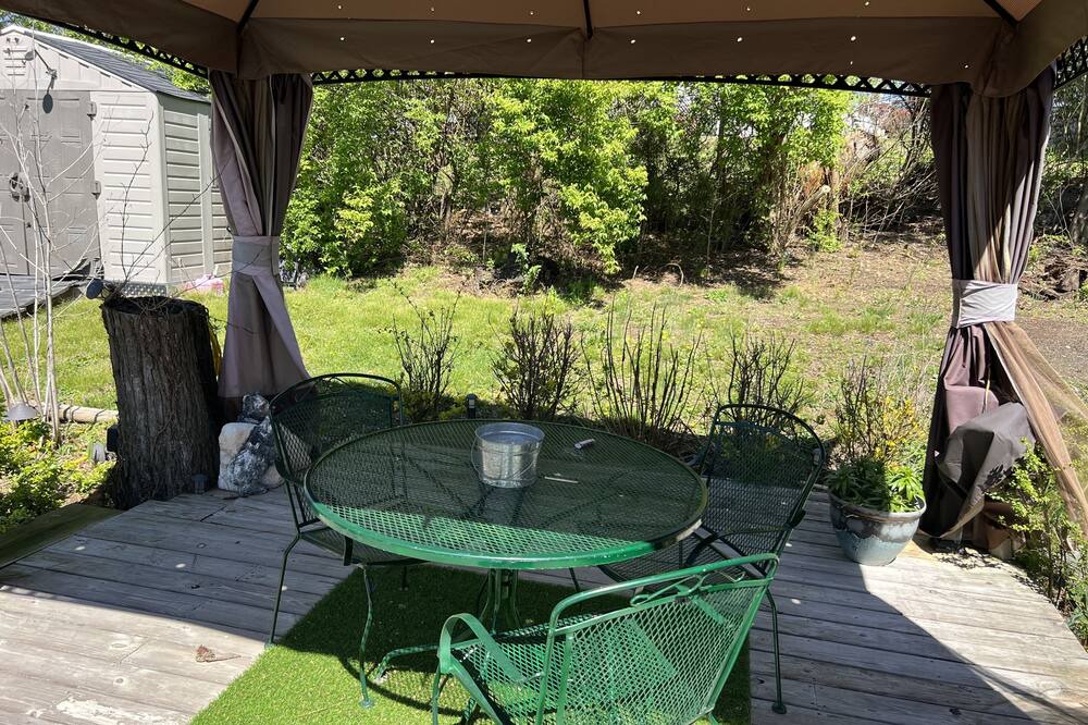 Photo of Patio Balcony in New Market