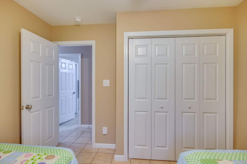 Photo of Bedroom in Peach Orchard