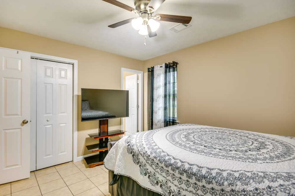 Photo of Bedroom in Peach Orchard