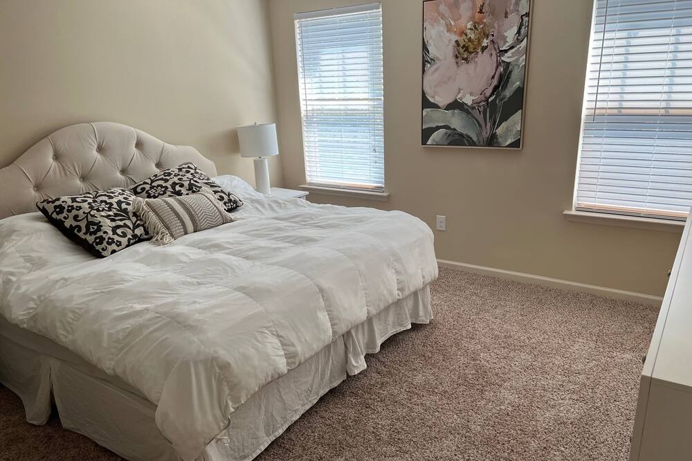 Photo of Bedroom in Augusta