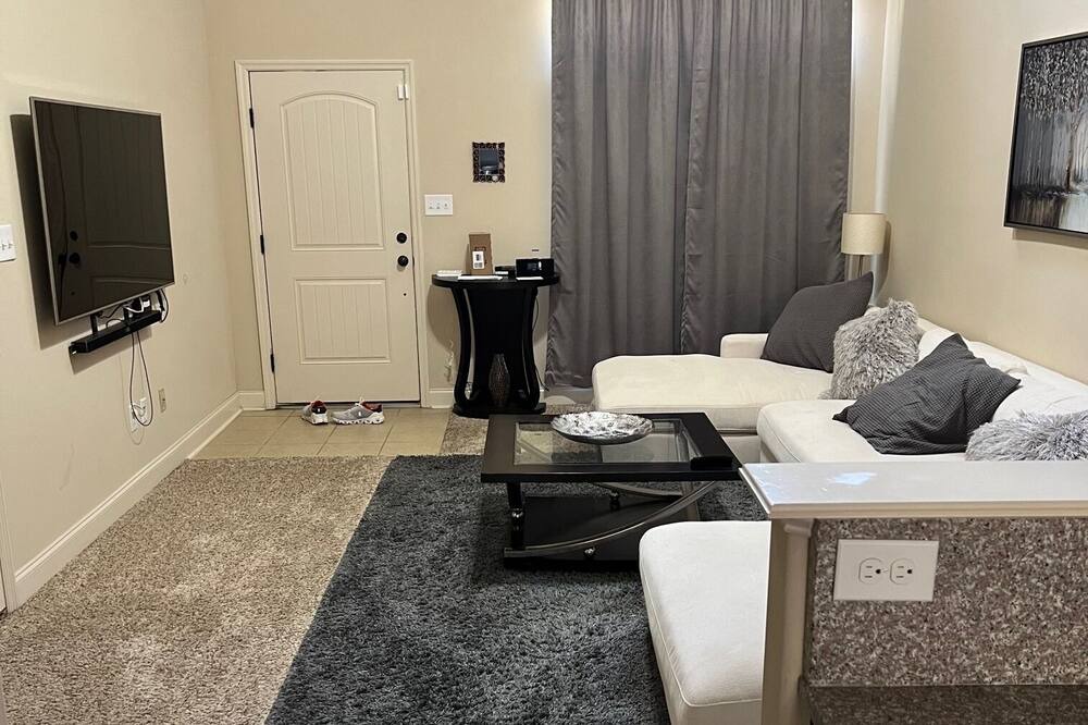 Photo of Livingroom in Augusta
