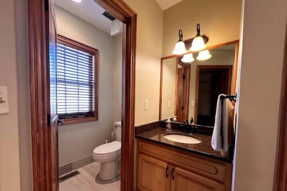 Photo of Bathroom in Tigerville
