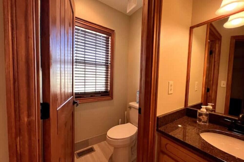 Photo of Bathroom in Tigerville