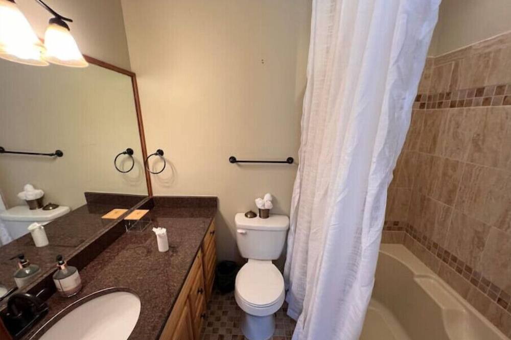 Photo of Bathroom in Tigerville