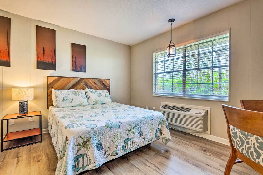 Photo of Bedroom in Perdido Club Cottages