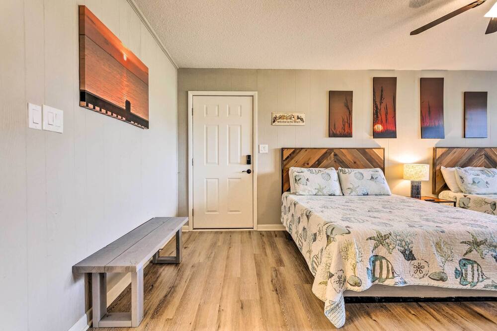 Photo of Bedroom in Perdido Club Cottages