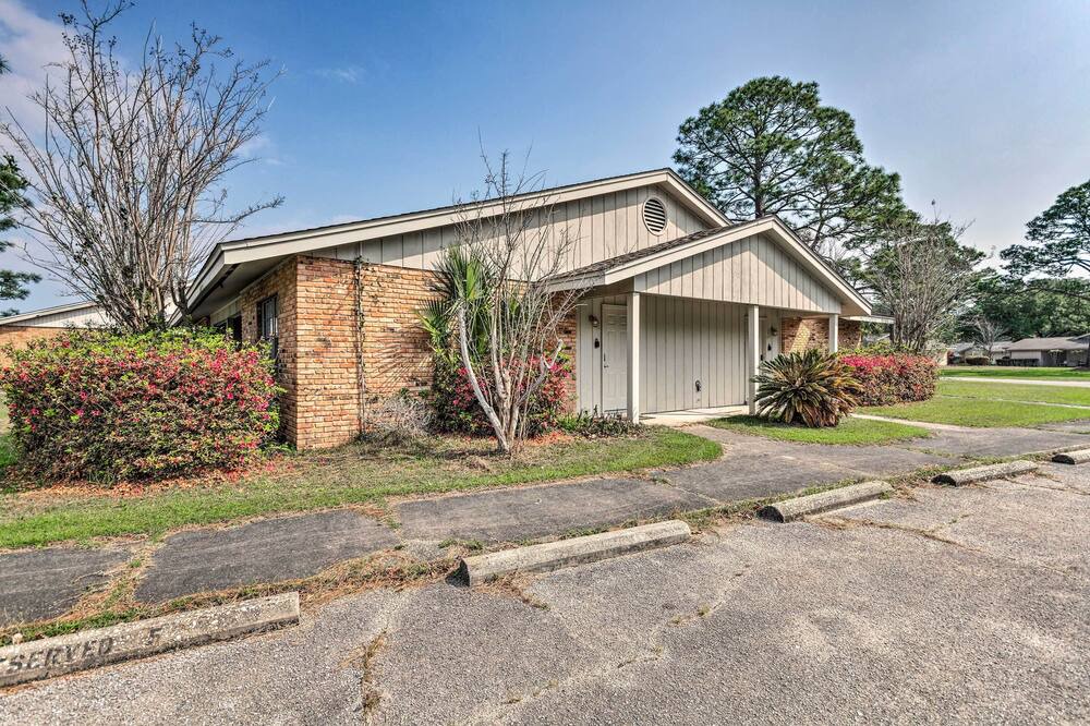 Photo of Outdoor in Perdido Club Cottages