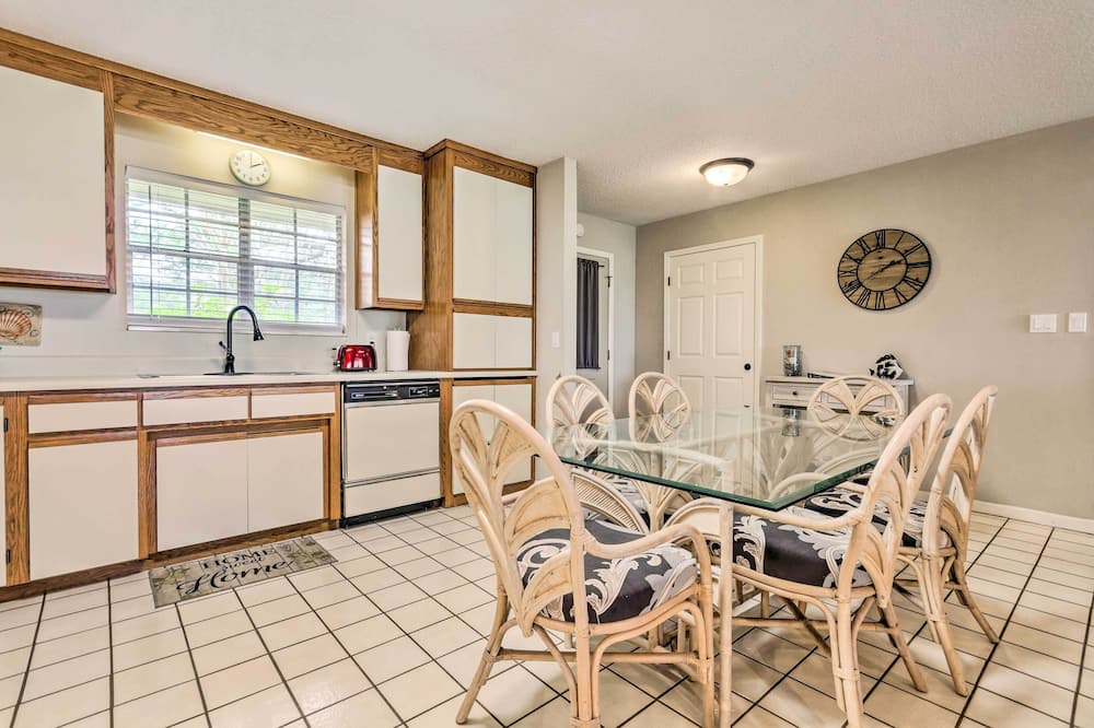 Photo of Kitchen in Perdido Club Cottages