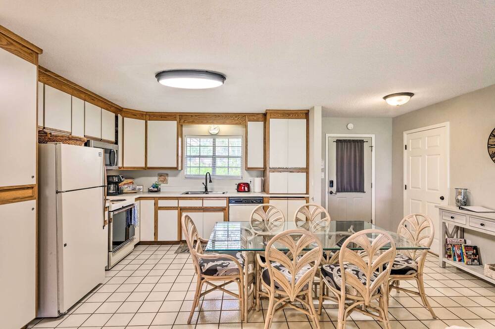 Photo of Kitchen in Perdido Club Cottages