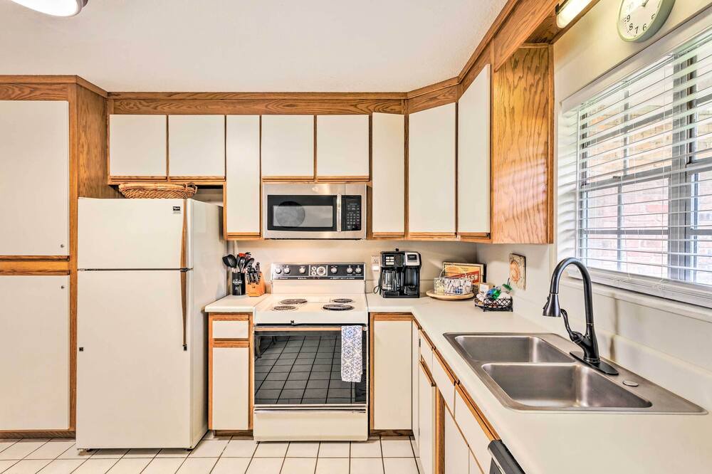 Photo of Kitchen in Perdido Club Cottages