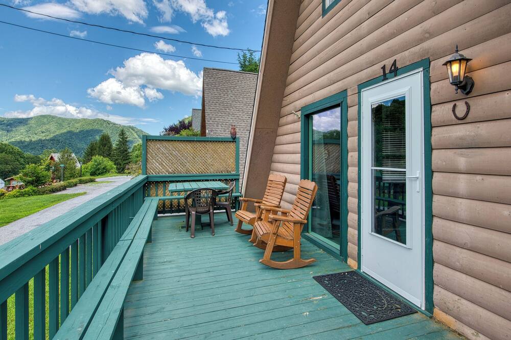 Photo of Outdoor in Maggie Valley
