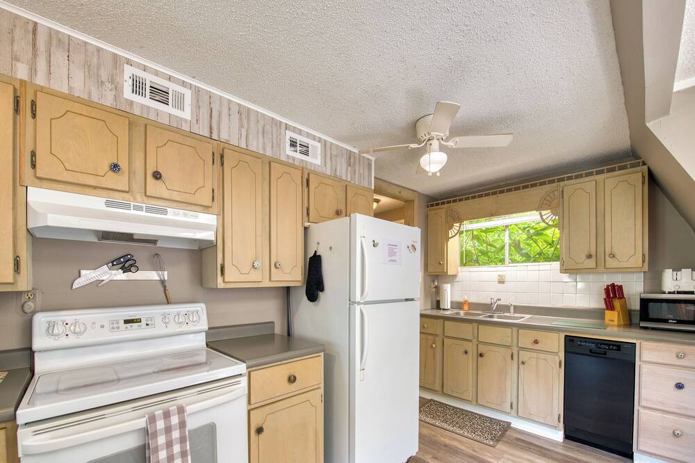 Photo of Kitchen in Maggie Valley