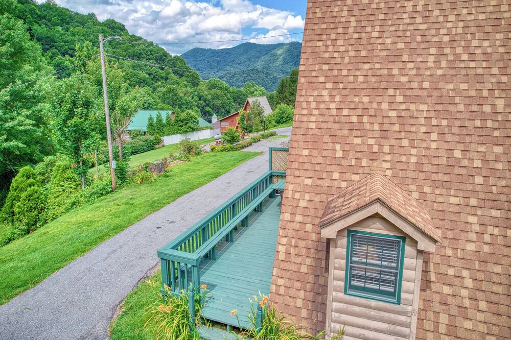 Photo of Outdoor in Maggie Valley