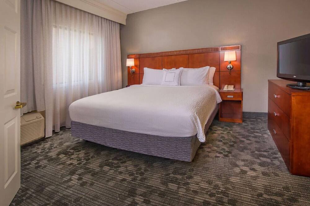 Photo of Bedroom in University Place