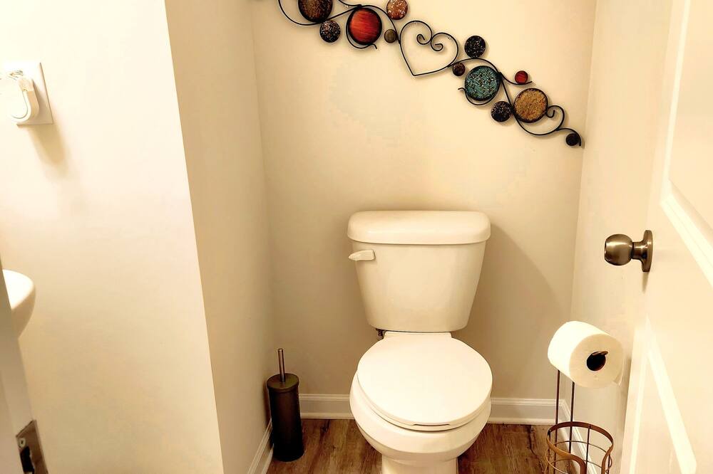 Photo of Bathroom in Monroe