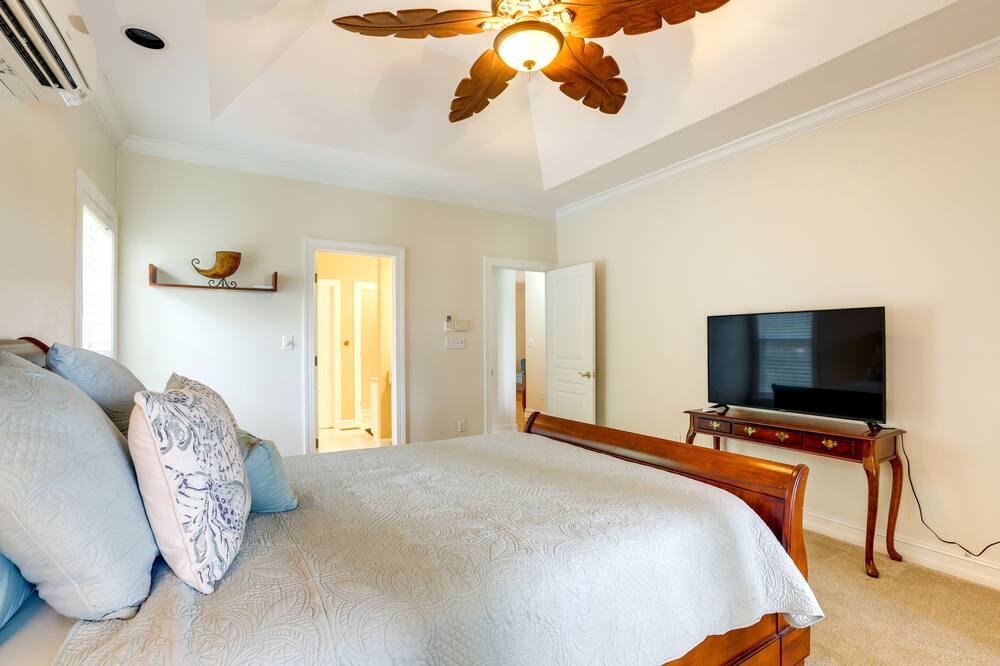Photo of Bedroom in Killearn Lakes