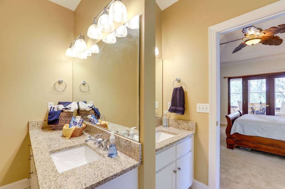 Photo of Bathroom in Killearn Lakes