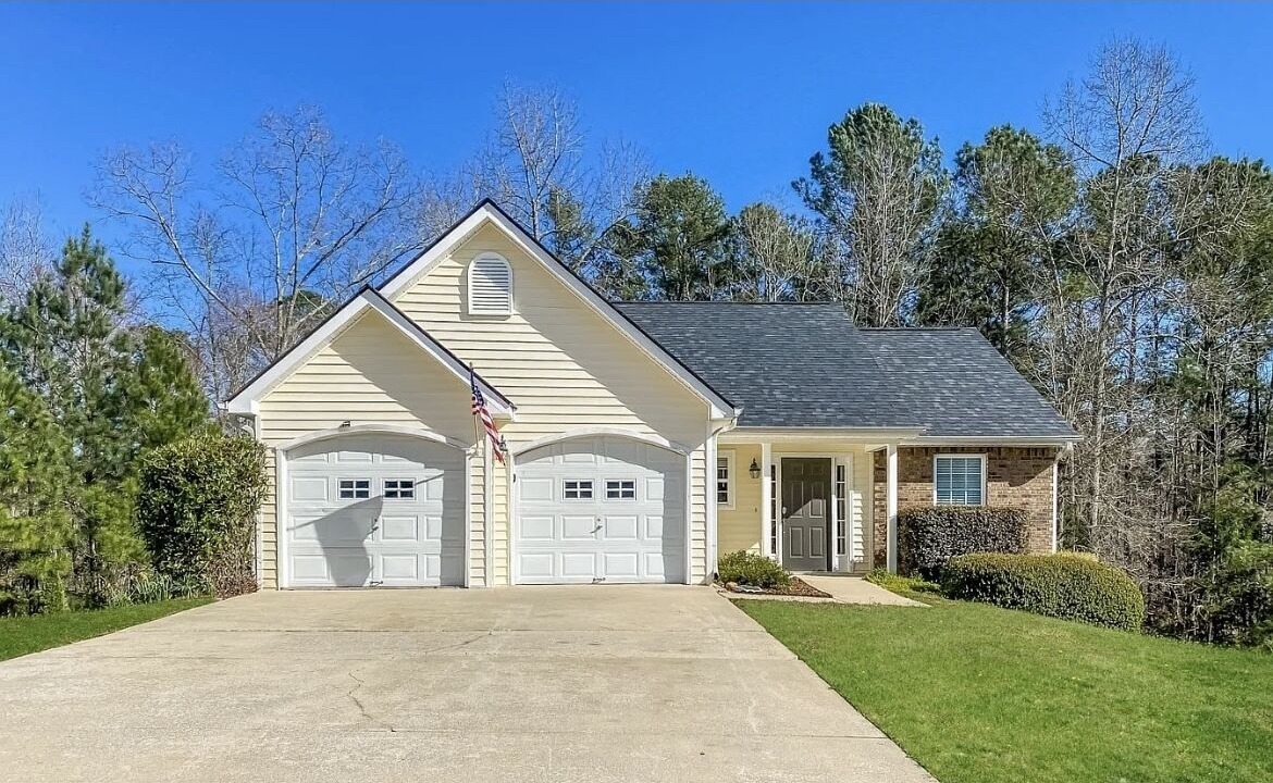 Photo of Outdoor in Fairburn