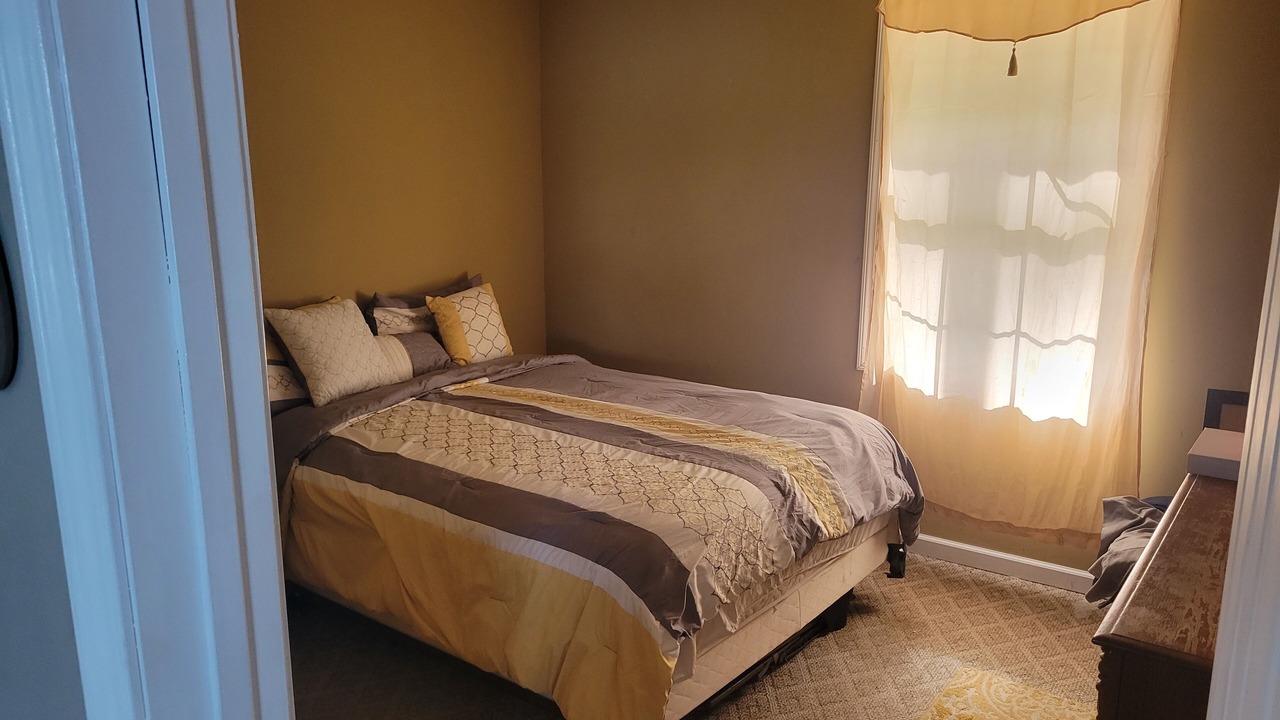 Photo of Bedroom in Jackson