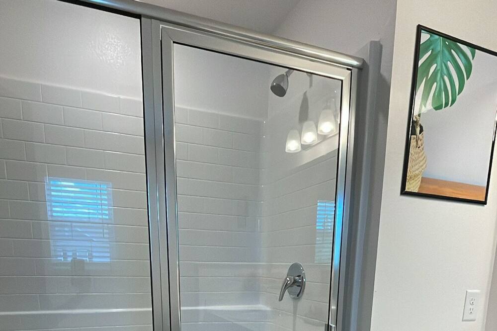 Photo of Bathroom in Northside