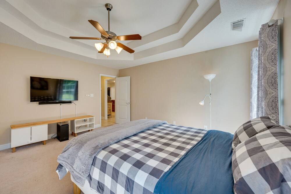 Photo of Bedroom in Macon