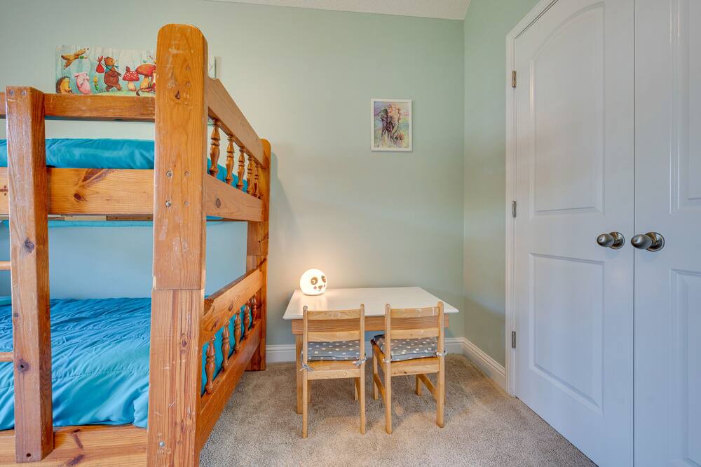 Photo of Bedroom in Macon