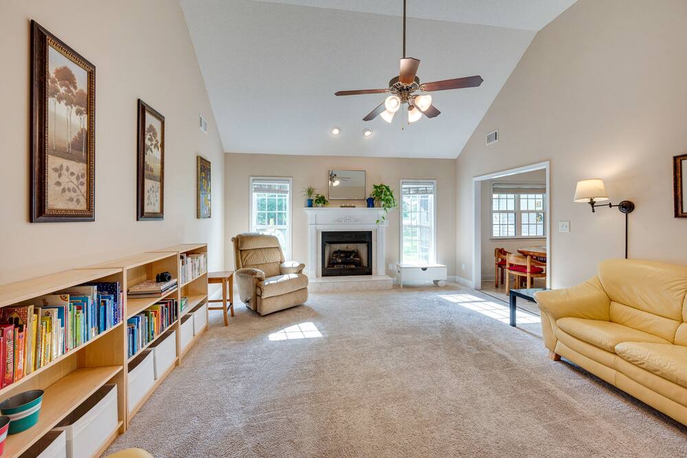 Photo of Bedroom in Macon
