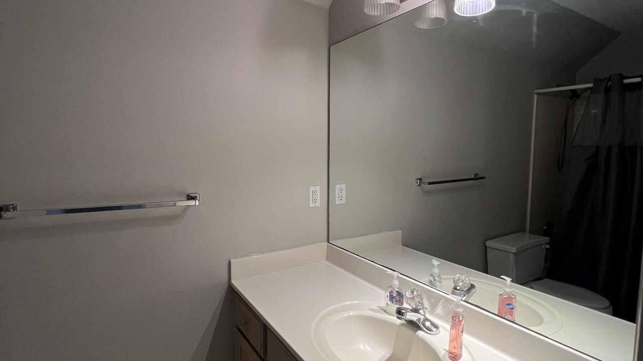 Photo of Bathroom in Crestline Heights