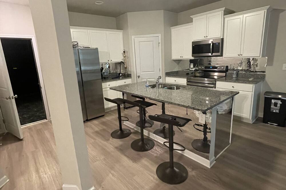 Photo of Kitchen in Morrow