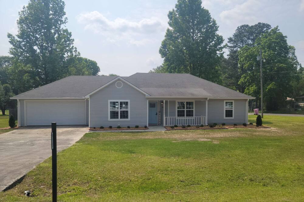 Photo of Outdoor in Albertville
