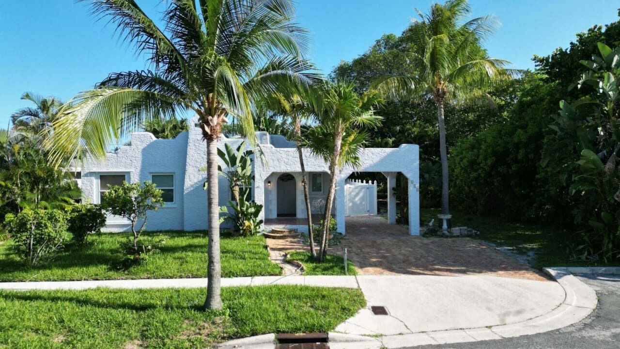Photo of Outdoor in Parker Ridge
