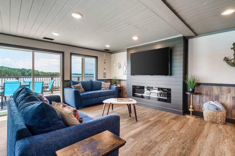 Photo of Bedroom in Dandridge