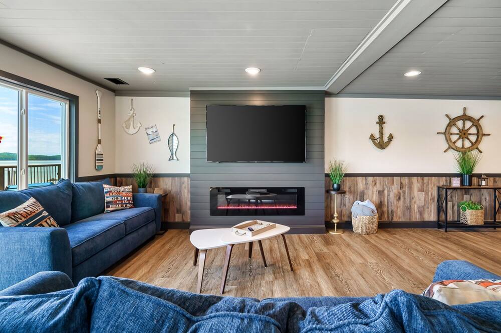 Photo of Bedroom in Dandridge