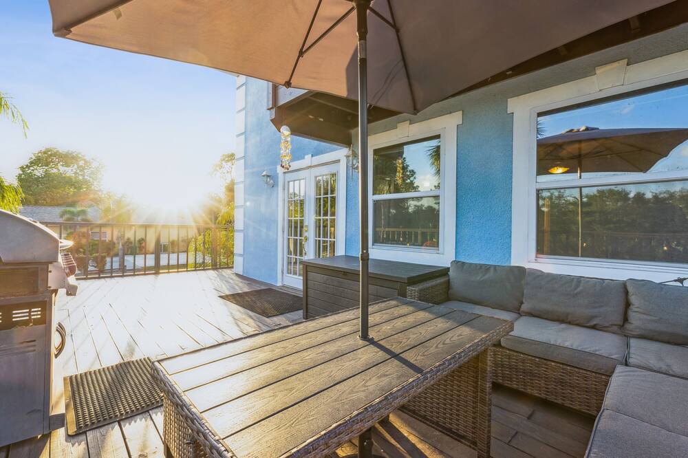 Photo of Patio Balcony in Cocoa