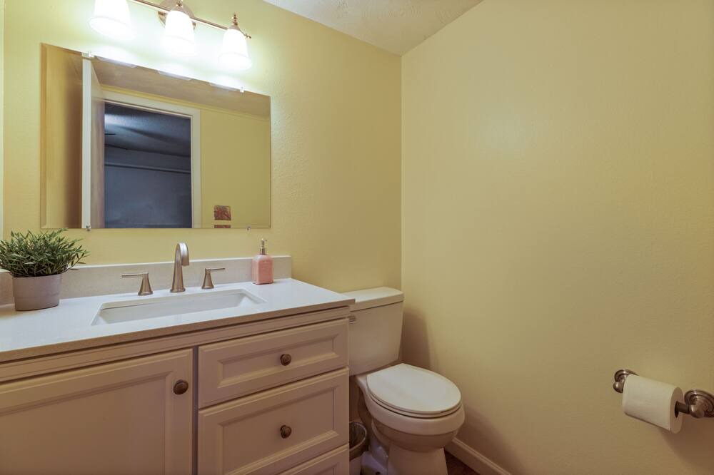 Photo of Bathroom in Cocoa
