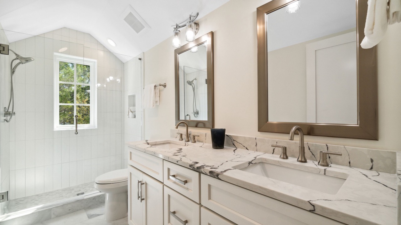 Photo of Bathroom in West Panama City Beach