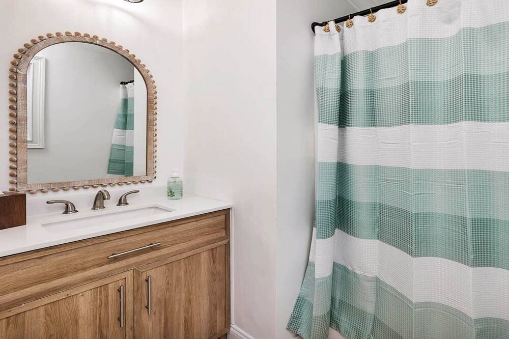 Photo of Bathroom in Brunswick