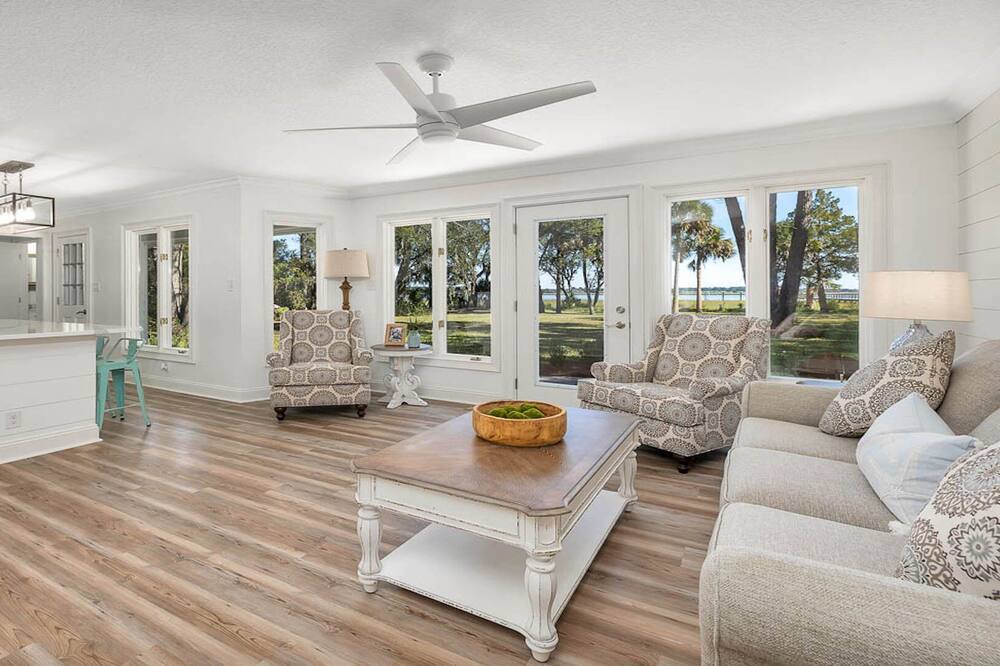 Photo of Livingroom in Brunswick