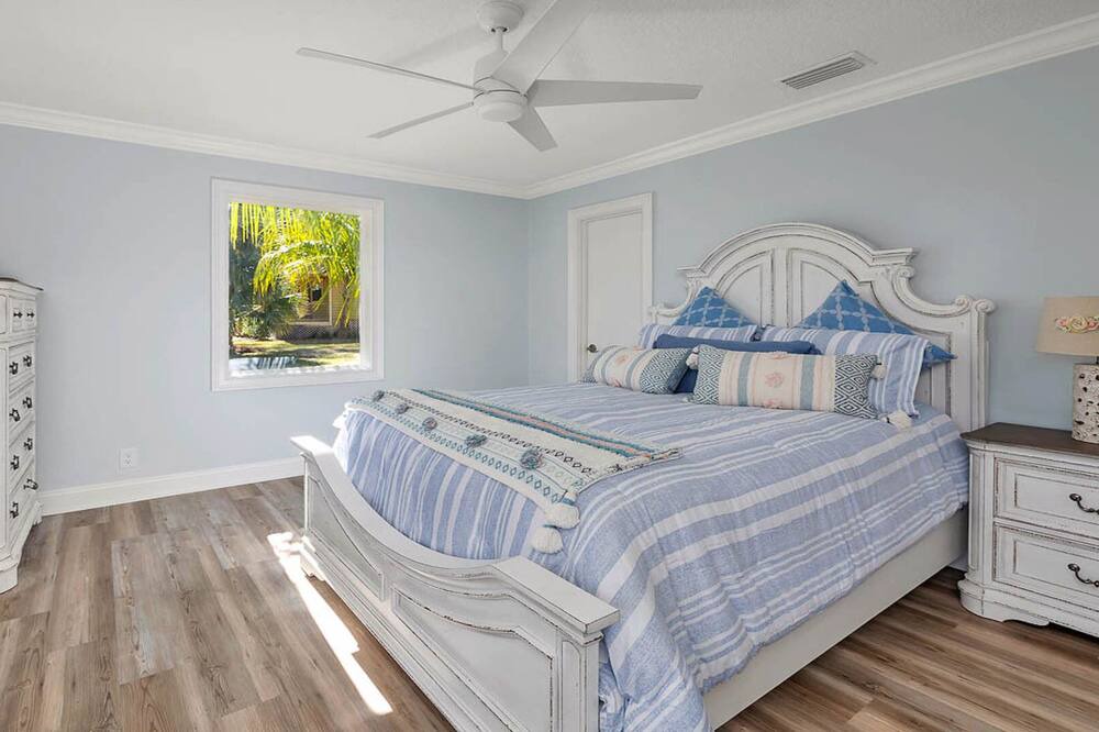 Photo of Bedroom in Brunswick
