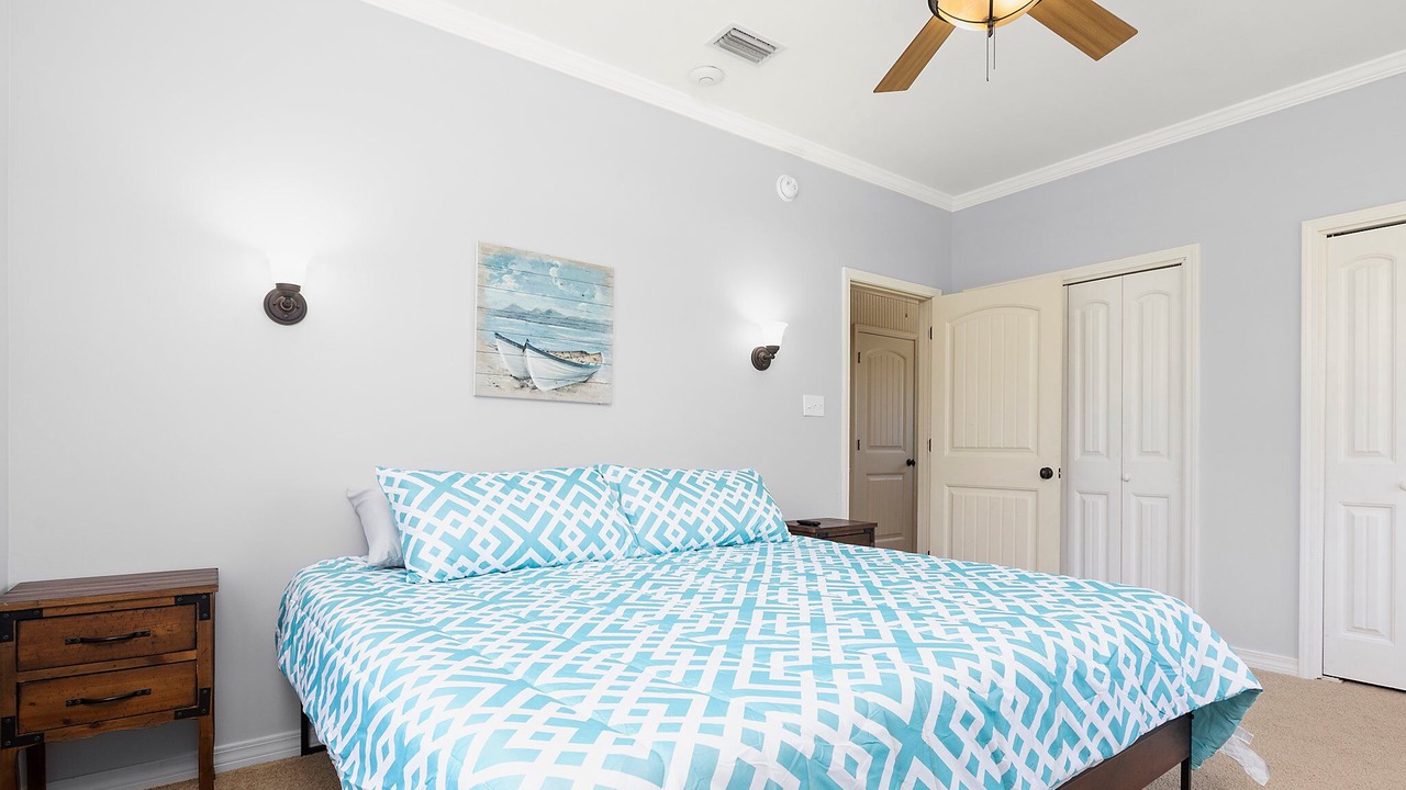 Photo of Bedroom in Foley