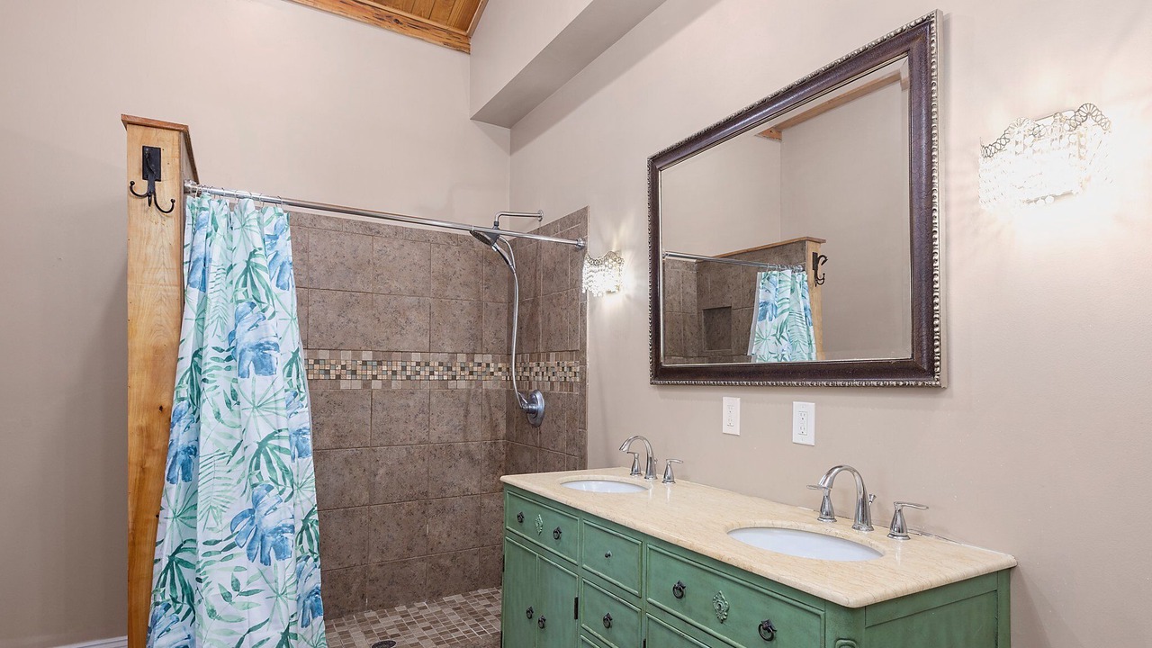 Photo of Bathroom in Foley