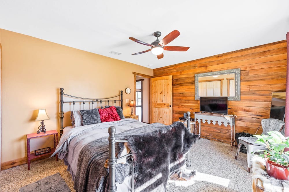 Photo of Bedroom in Cottondale