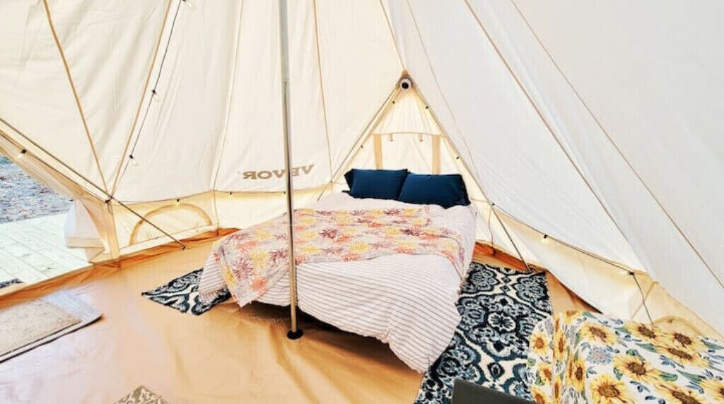 Photo of Bedroom in Double Springs