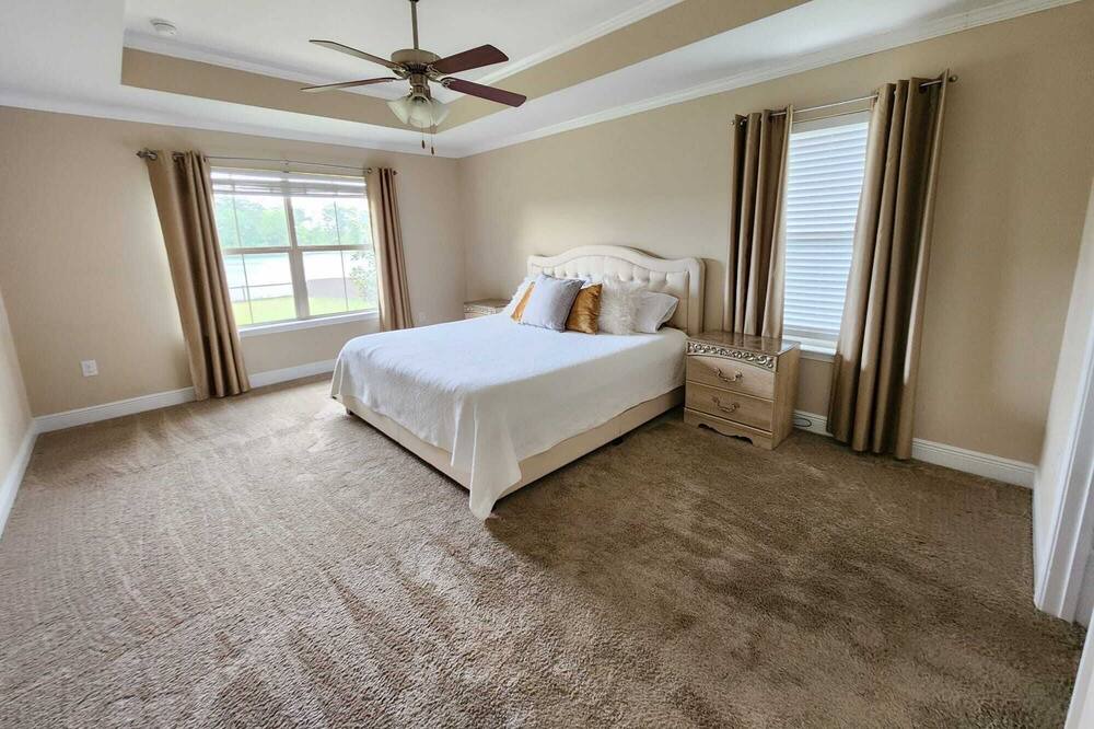 Photo of Bedroom in Biloxi