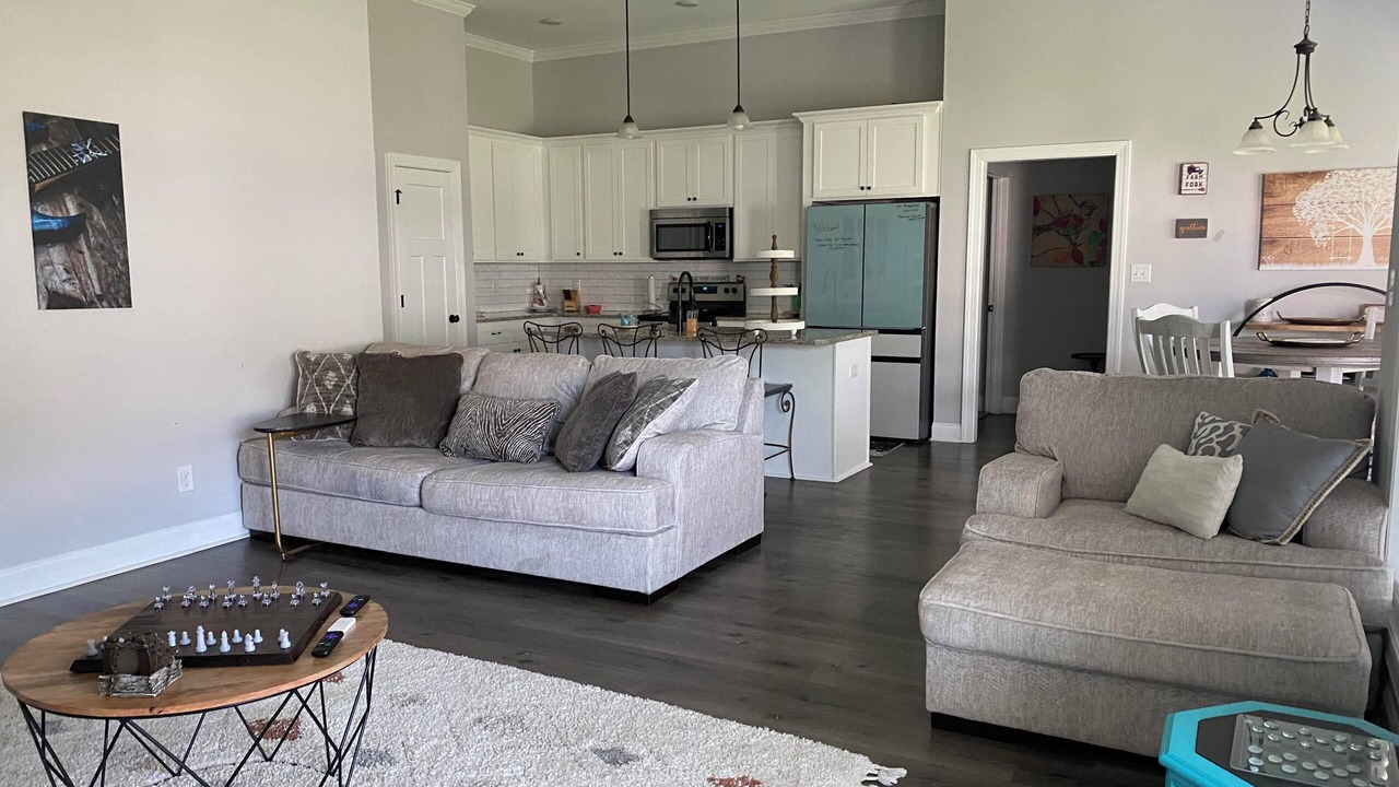 Photo of Livingroom in Houston County