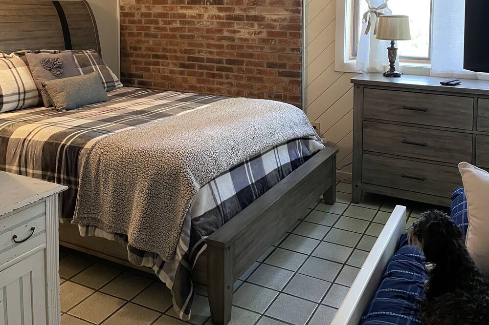 Photo of Bedroom in Lake Toxaway