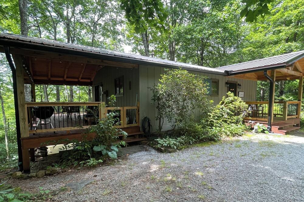 Photo of Outdoor in Lake Toxaway