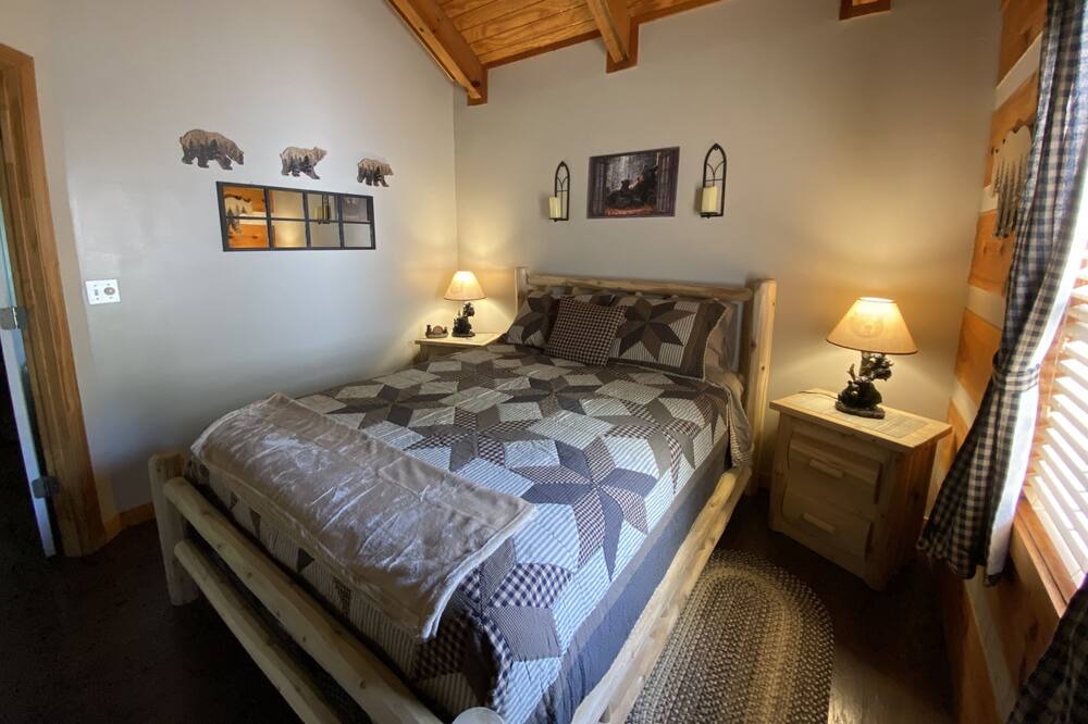 Photo of Bedroom in Cosby
